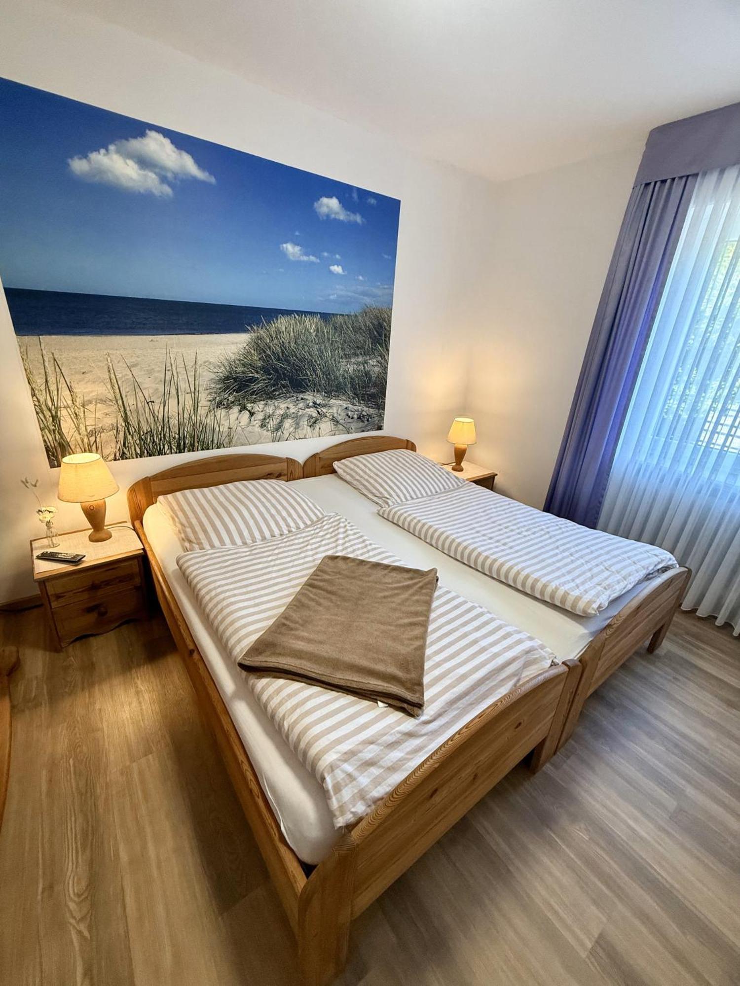 Ferienhaus Blinkfuer Нойгарлінгерзіль Екстер'єр фото